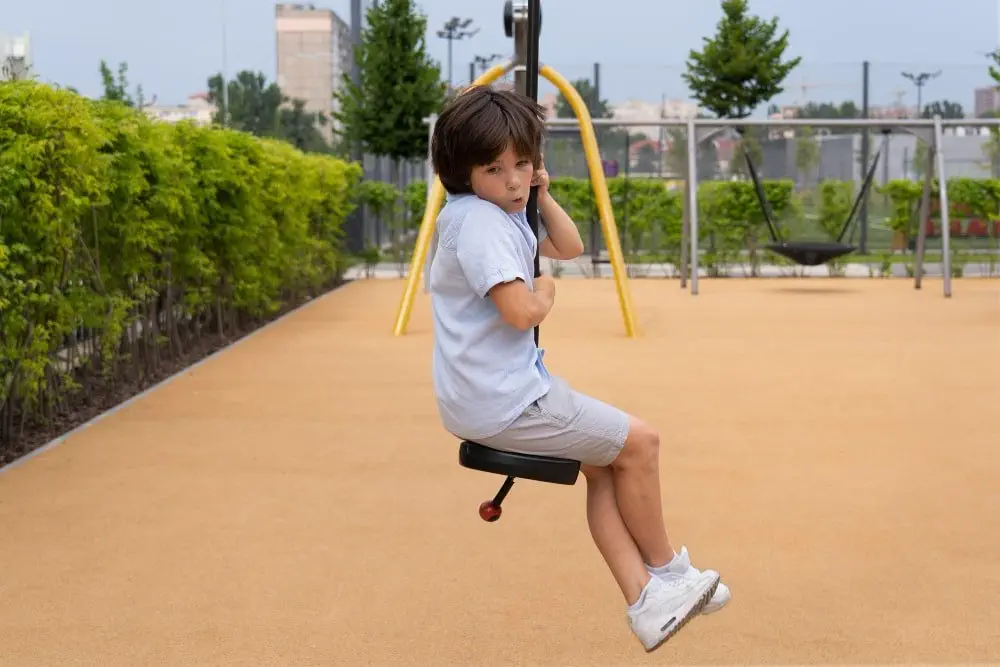 Những Hoạt Động Gia Đình Giúp Trẻ Tự Kỷ Phát Triển Kỹ Năng Xã Hội