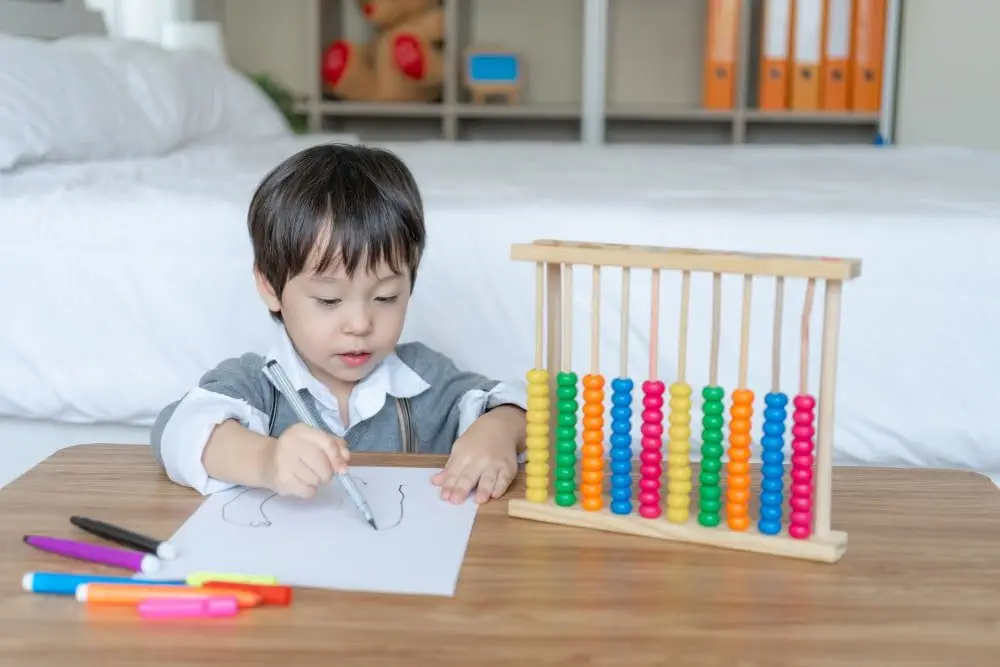 Cách Giúp Trẻ Tự Kỷ Phát Triển Kỹ Năng Tự Lập