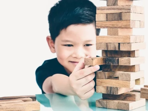 Cách thức để trẻ tự kỷ thích nghi với công việc mới: Hướng dẫn hỗ trợ quá trình chuyển tiếp