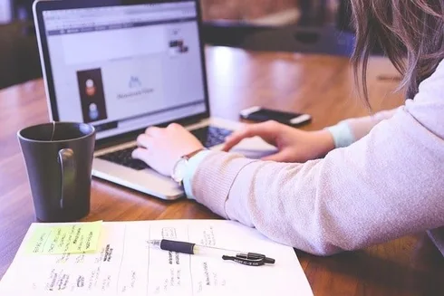 Cách Để Trẻ Tự Kỷ Vượt Qua Những Rào Cản Trong Công Việc